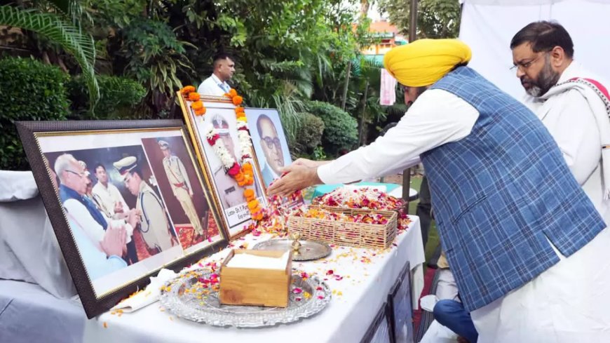 Dalit IPS officer's death: AAP to hold candlelight marches across Punjab