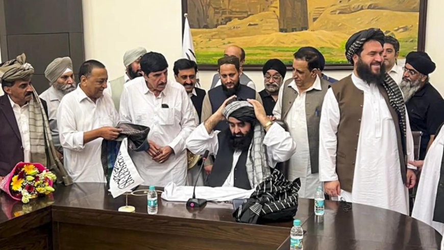 Afghan Hindus and Sikhs meet foreign minister Muttaqi; urge restoration, maintenance of gurdwaras, temples