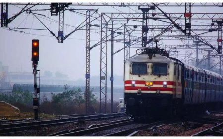 Chhattisgarh: Passenger train collides with goods train near Bilaspur; 2 injured