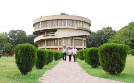 Centre asks PU to withdraw affidavit, plans new governance notification