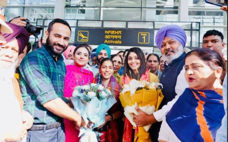 Home-coming: world champions Amanjot and Harleen get grand welcome in Chandigarh