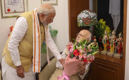 ‘Selfless duty, steadfast principles’: PM Modi extends wishes to LK Advani on 98th birthday; hails his contributions