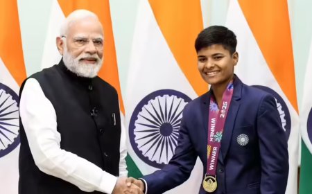 World Cup hero Kranti's dad to get back cop job