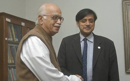'Like Nehru, Indira': Shashi Tharoor defends Advani's legacy; argues 'don't reduce career to one episode'
