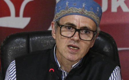 'Not every Kashmiri is a terrorist': J&K CM reacts to Delhi car blast probe; condemns explosion