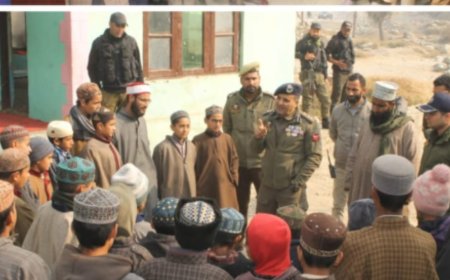 Operation Pathshala: J&K police interact with Darul-Uloom students in Ganderbal