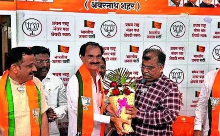 Days after 'no-poaching pact', BJP inducts three more Sena netas
