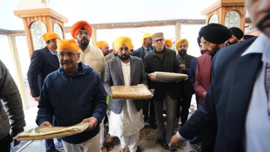 Bhagwant Mann, Arvind Kejriwal, Omar Abdullah take part in Sikh religious procession in Srinagar
