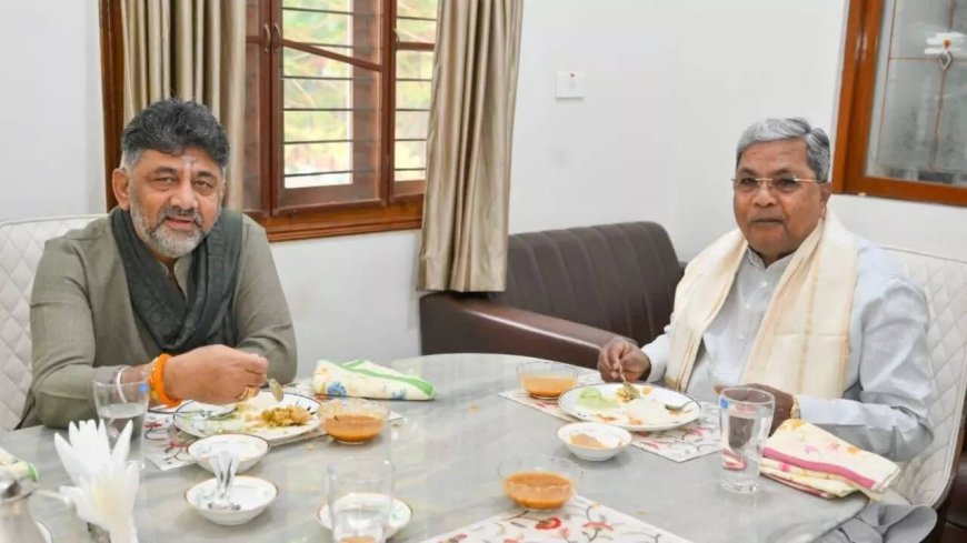 Karnataka power tussle: Breakthrough? Siddaramaiah, DKS meet over breakfast as CM battle heats up
