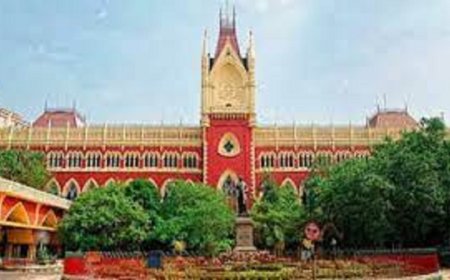 Calcutta HC junks order to scrap 32,000 teacher jobs