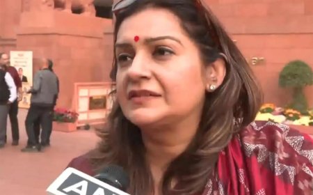 'Petty': Priyanka Chaturvedi on no invite to Rahul, Kharge for Putin's dinner; urges President Murmu to be 'bipartisan'