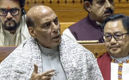 Give Vande Mataram same status as Jana Gana: Rajnath Singh