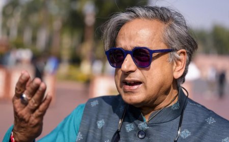 'Will not accept': Shashi Tharoor declines 'Veer Savarkar Award'; here's what he said
