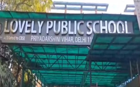 Delhi: Two school receives bomb threat, probe underway