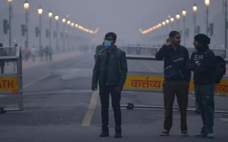 AQI 'severe plus' in Delhi-NCR: CAQM suspends all outdoor sports; warns serious health risk to children