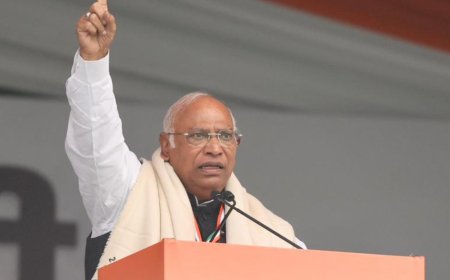 'Didn't go for son's operation': Kharge addresses Congress mega rally to 'save 140 crore people'; calls BJP 'gaddar'