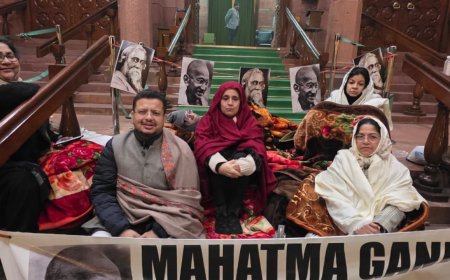 VB-G RAM G  Bill: Opposition stages overnight protest in Parliament over MGNREGA replacement - video