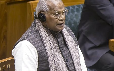 Give Rajya Sabha seat or will quit NDA, says Manjhi