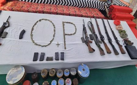 22 Naxals surrender before Odisha Police in Malkanagiri