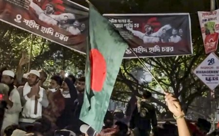 Bangladesh unrest: Acted mute to save myself - Indian Tabla player recalls trauma