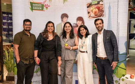 French apples showcased in Mumbai ahead of all-India retail roll out