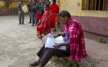 SIR hearings disrupted in Bengal, EC observer's car attacked