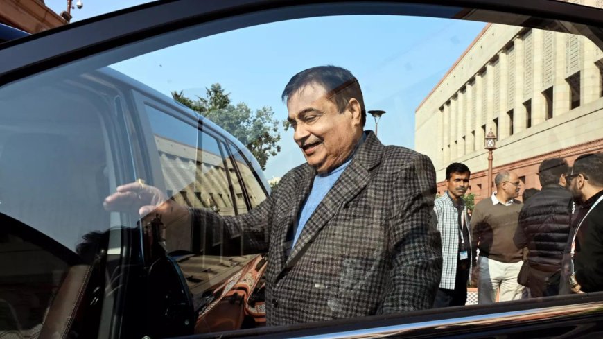 Gadkari directs officials to carry out checking of all sleeper buses by govt-approved agencies