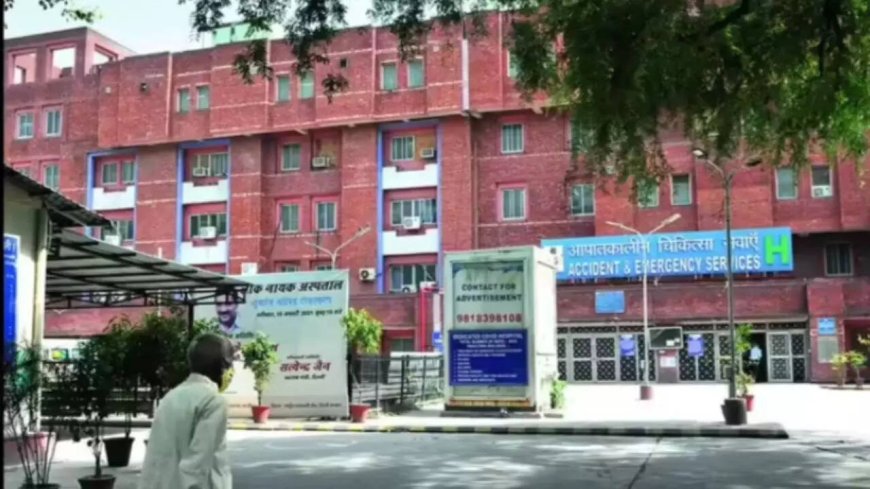 Delhi plans to run 11 govt hospitals on PPP model