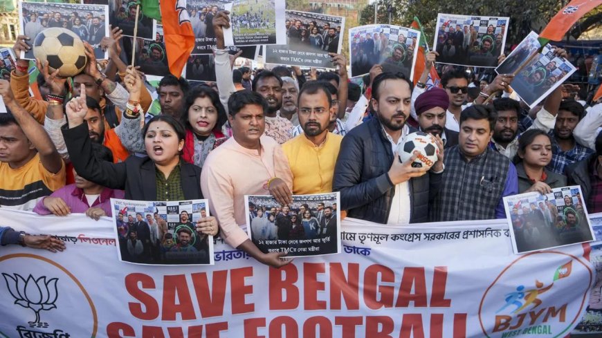 Messi tour fiasco: Show-cause notice for DGP Rajeev Kumar, CP Mukesh Kumar; state seeks explanation in 24 hrs