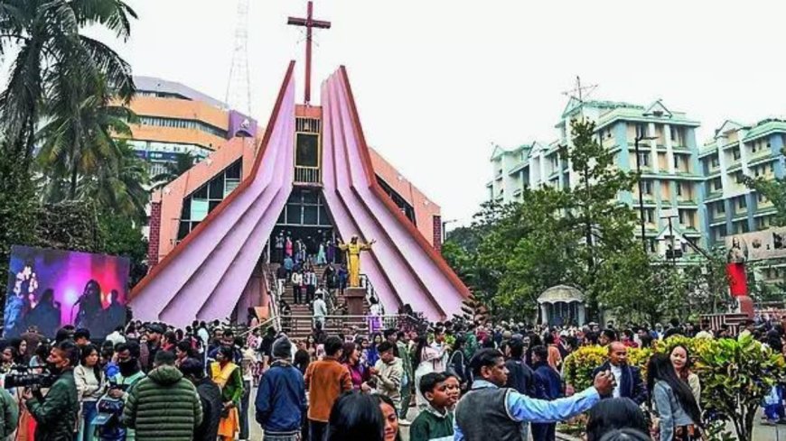 Vandals target Christmas decorations at Assam school, mob attacks mall in Raipur