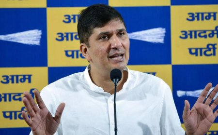 BJP govt insulted Dalits by not installing portrait of Savitribai Phule on her birth anniversary, says Saurabh Bharadwaj