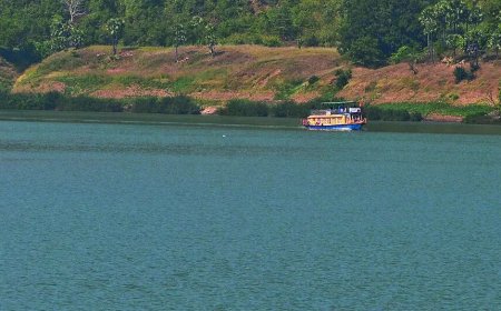 Andhra Pradesh attempting to steal Godavari water: Telangana