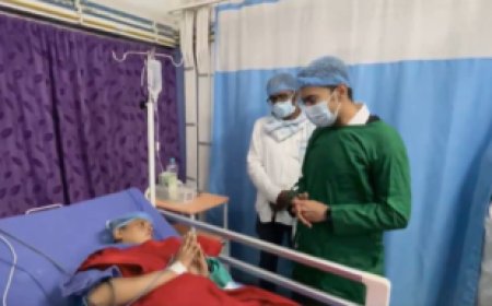 'I named him Apon': Abhishek Banerjee meets Sunali Khatun, who gave birth after repatriation from Bangladesh - watch