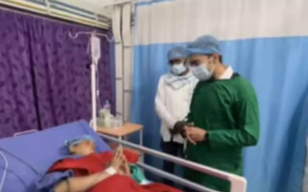 'I named him Apon': Abhishek Banerjee meets Sunali Khatun and her newborn; woman was repatriated from Bangladesh - watch