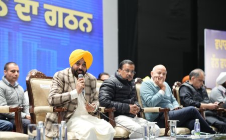 No nation can progress unless small traders are protected: Arvind Kejriwal