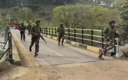 Satellite-communication prompts search operation near international border in Jammu’s Kanachak