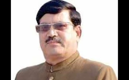 Probe religious discrimination in AMU: Ex-VC of Urdu university