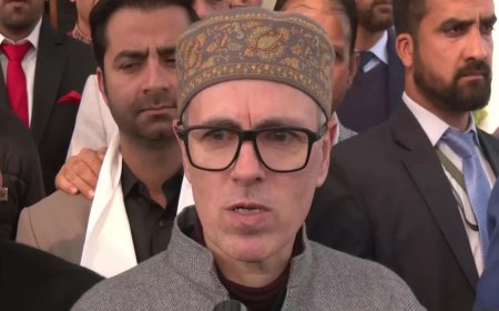 Omar Abdullah urges tour operators, filmmakers to promote J&amp;K as safe, vibrant tourism destination