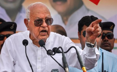 No one stopped Pandits from returning to Kashmir: Farooq