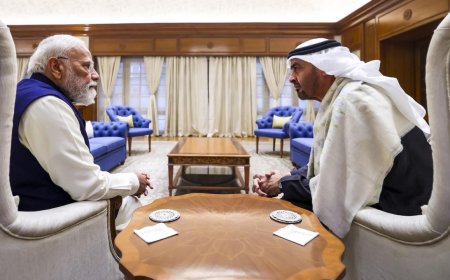 PM Modi welcomes UAE president, wife with traditional Indian gifts