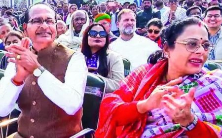 Once again, Congress spars with BJP over its netas' seating