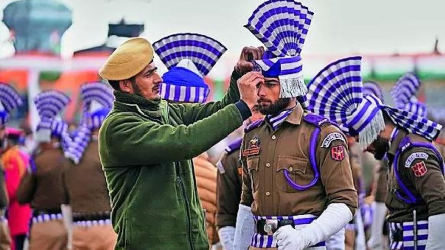 Jammu &amp; Kashmir police tops gallantry list, Maharashtra second