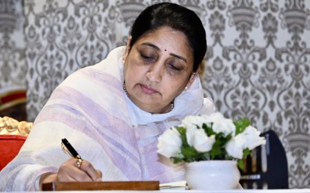 Praful rules himself out, Sunetra set to be NCP national chief