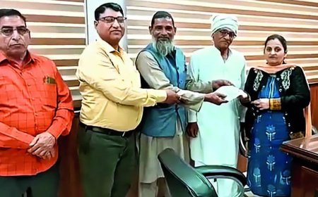 Scrap dealer returns gold junked during cleaning