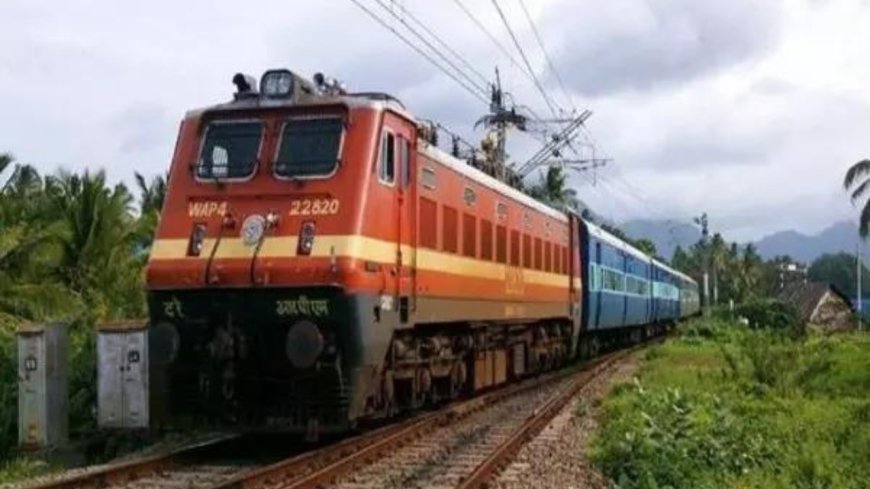 Rail coach goes missing, travellers left holding bags