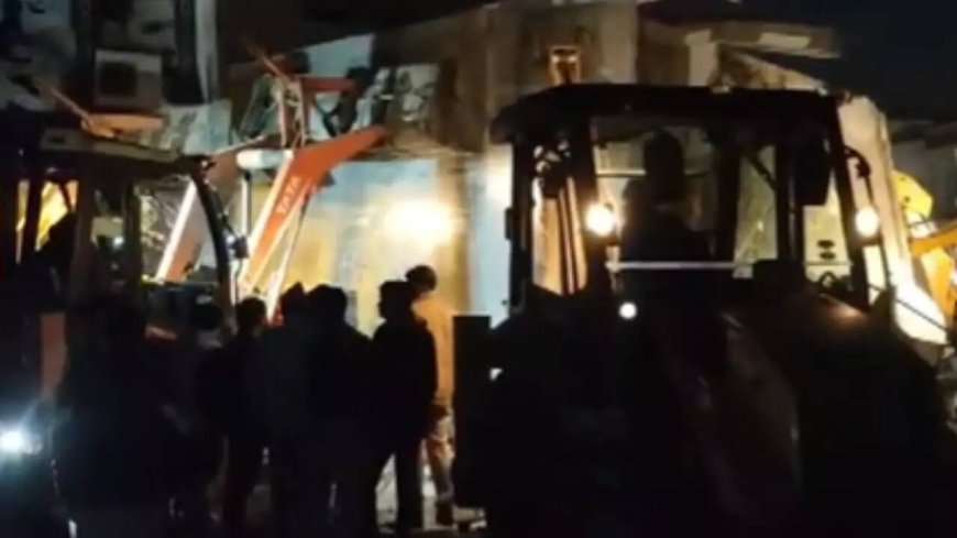 Three-storeyed building collapses in Rajasthan's Kota; 2 killed, several feared trapped