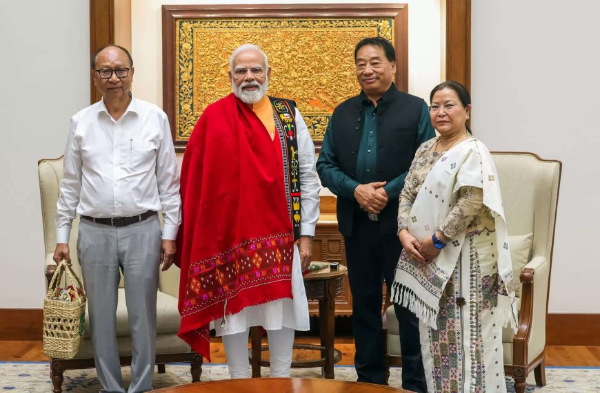 PM Modi meets Manipur CM, his two deputies in New Delhi