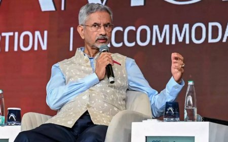 EAM Jaishankar: Let Iranian ship dock on humanitarian grounds