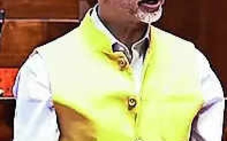 Gulf crisis: Strait of Hormuz safe passage for ships discussed with Iran, says government