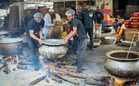 War upends life as LPG crisis hits not only eateries &amp; hostels but also temples
